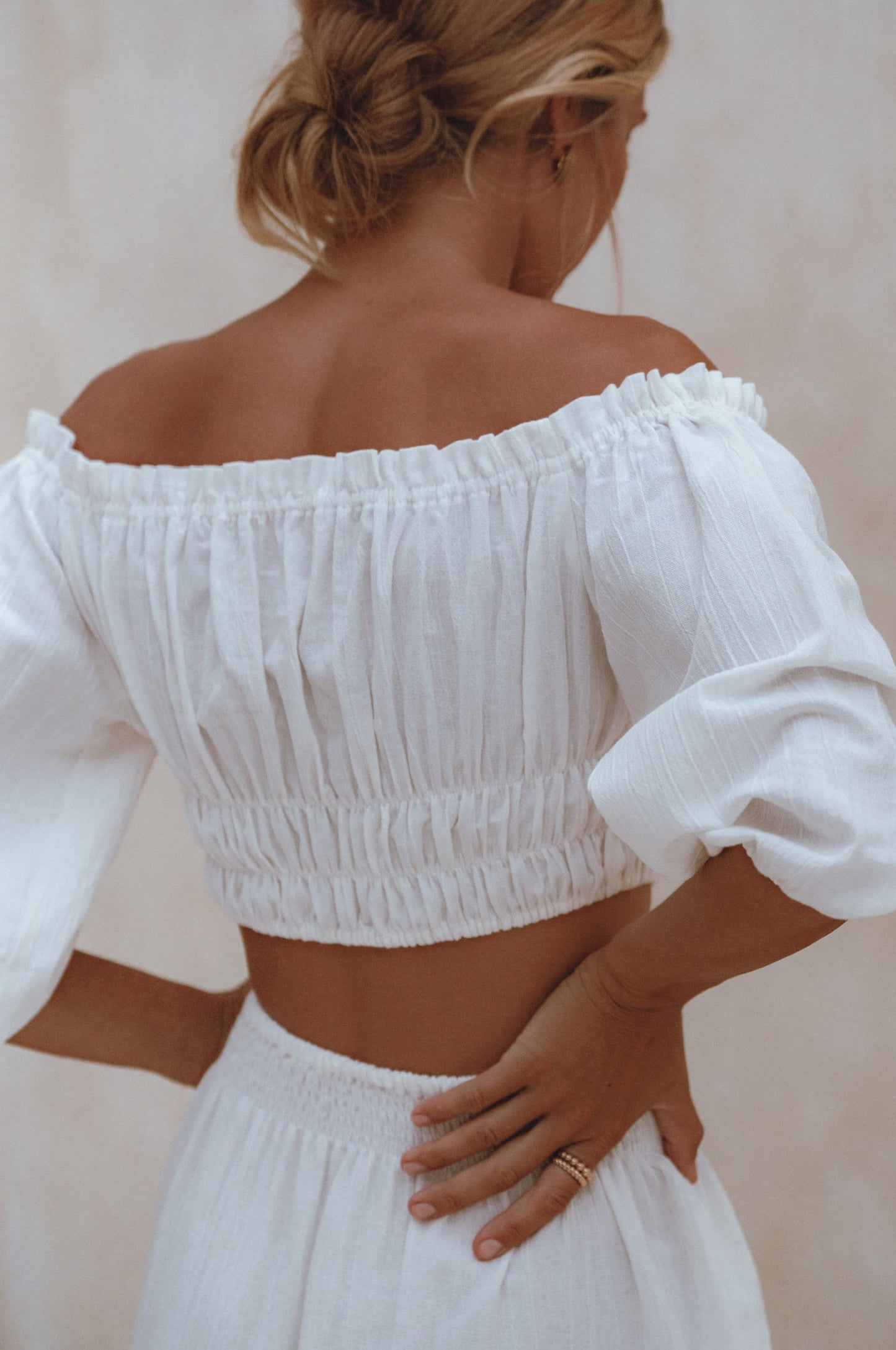 Umberta Linen Cropped Top