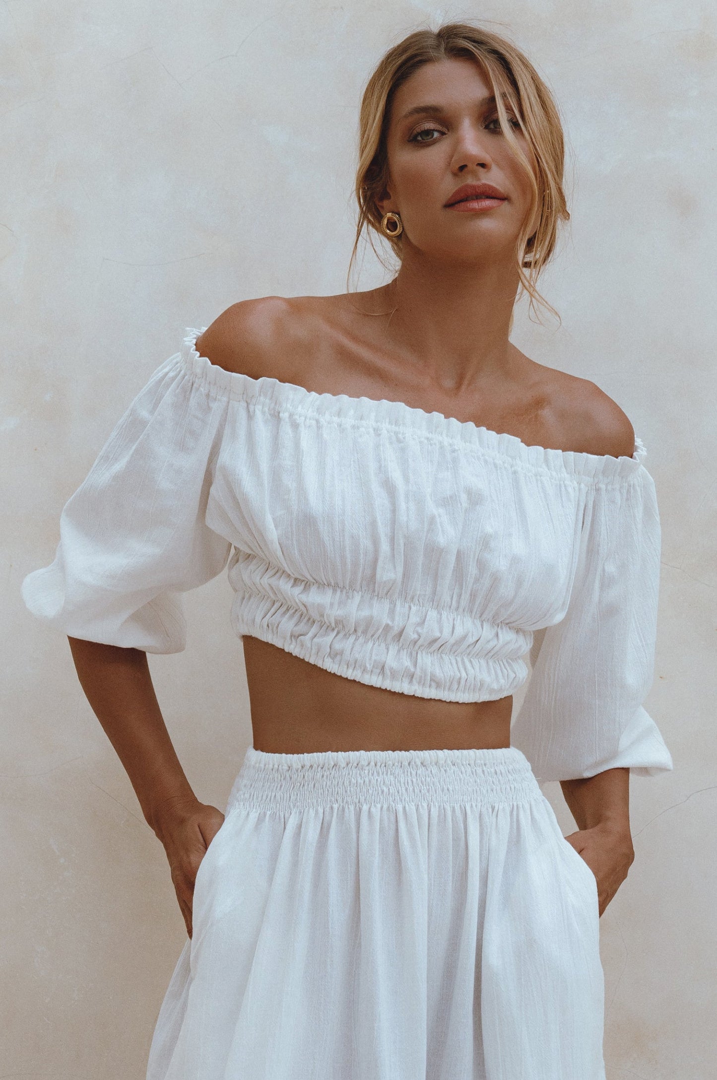 Umberta Linen Cropped Top