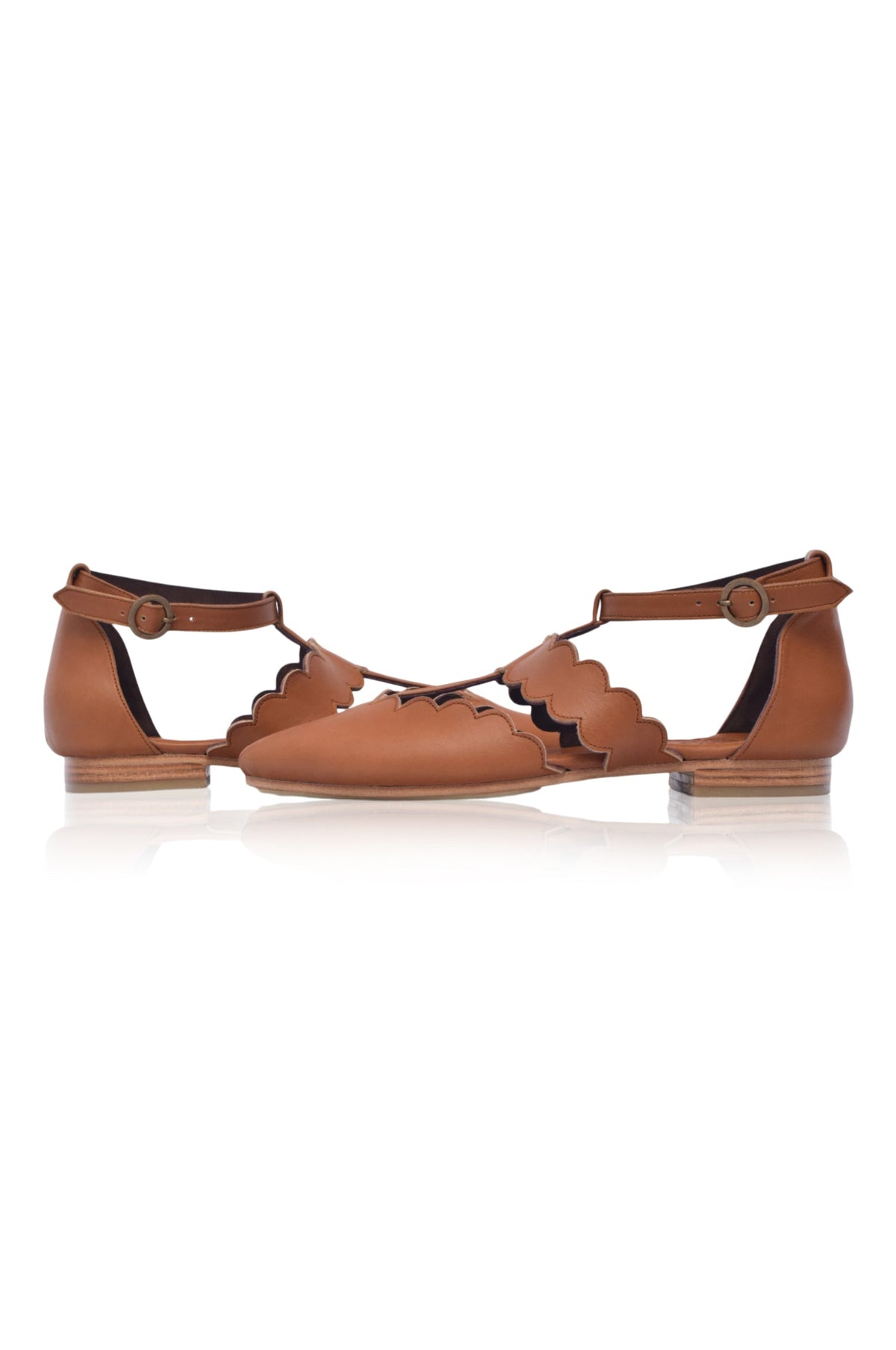 Hilde Scalloped Pointed Toe Leather Flats