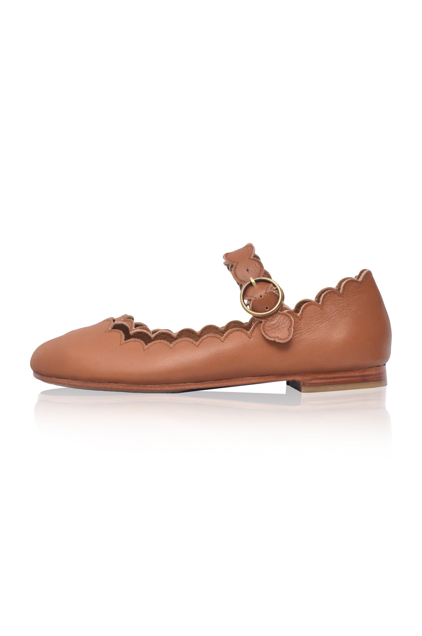 Roosmarie Scalloped Leather Mary Janes