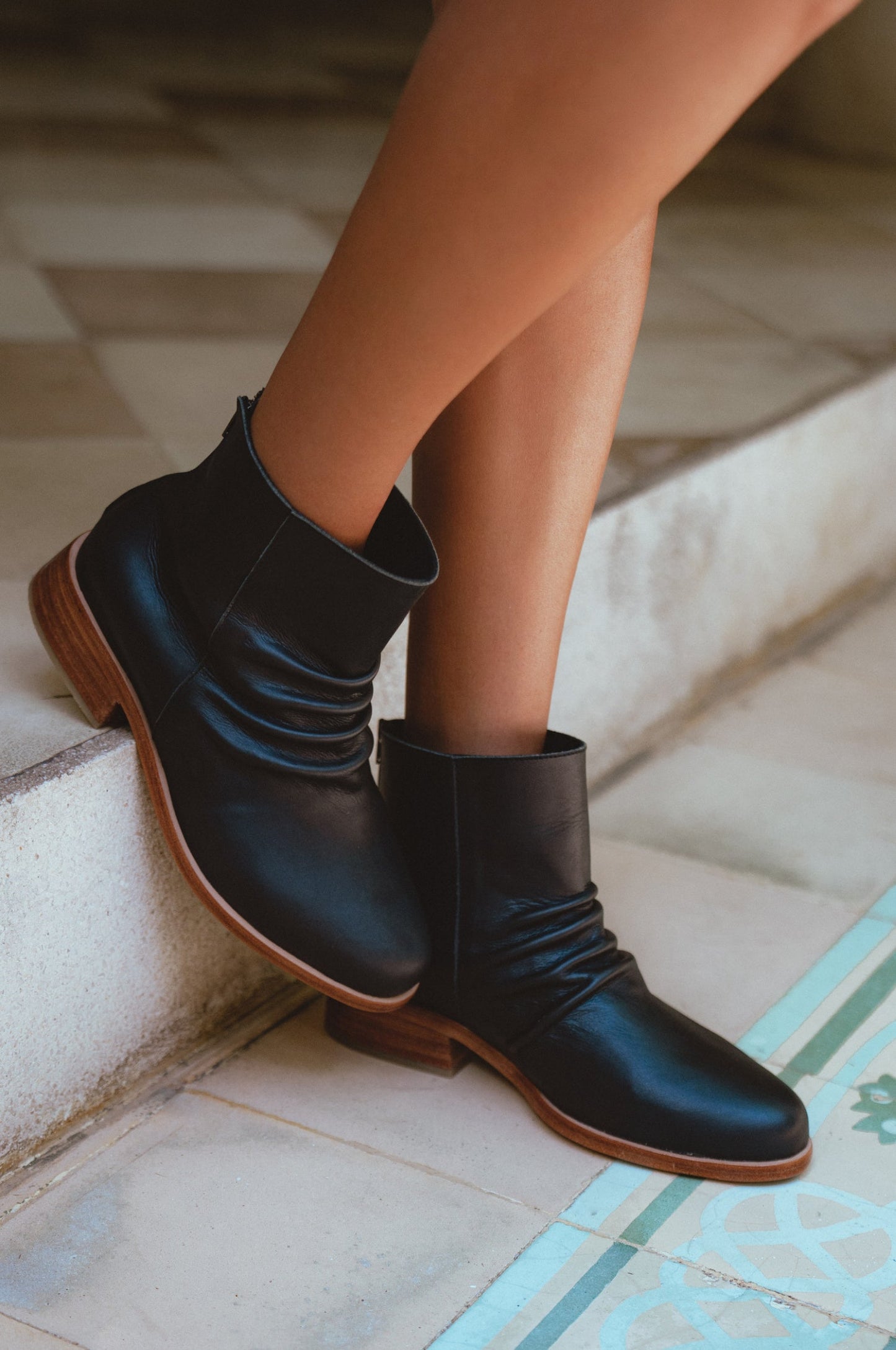 Frouke Chelsea Leather Boots