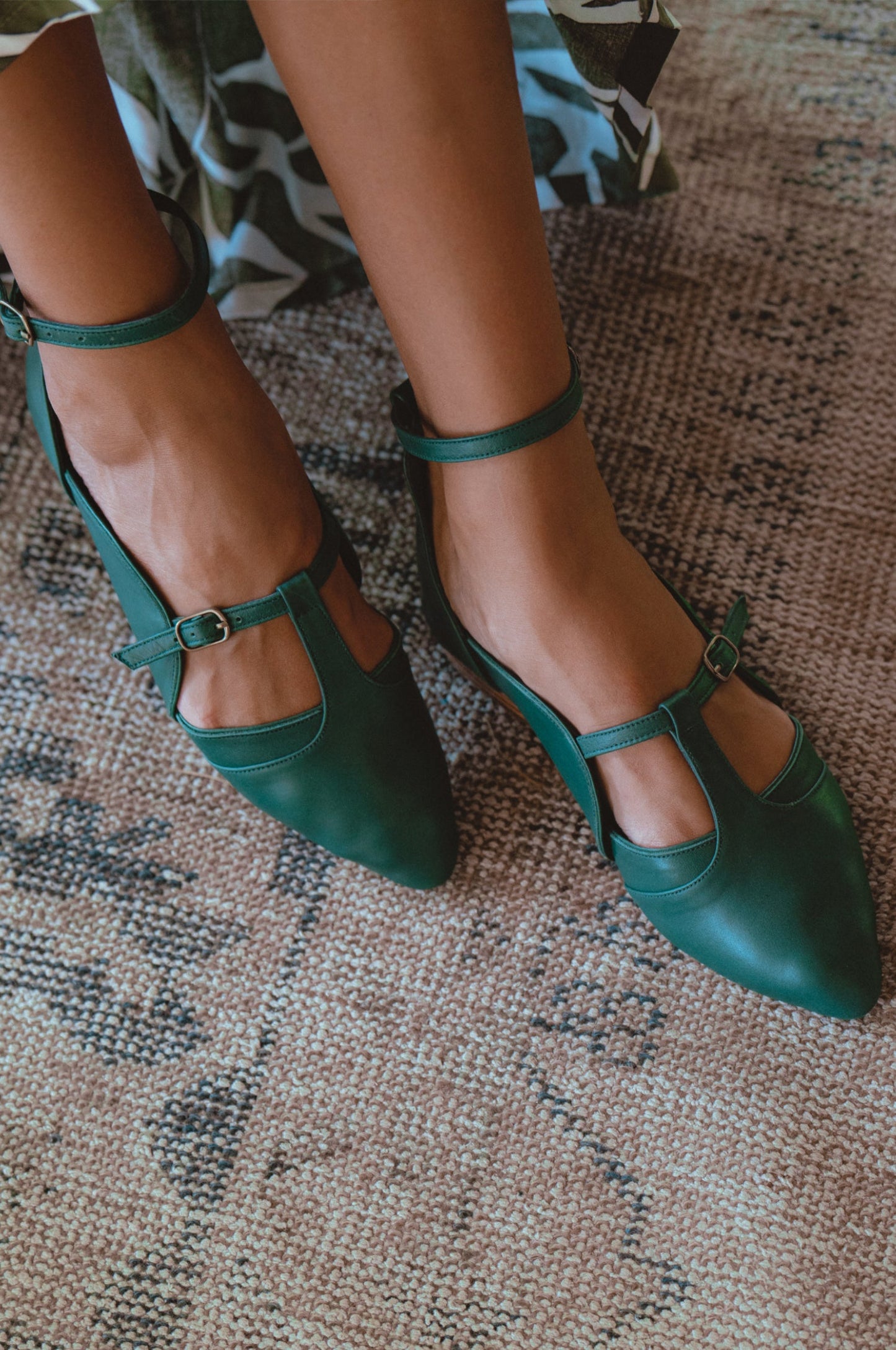 Elvire Pointed Toe T-Strap Leather Flats
