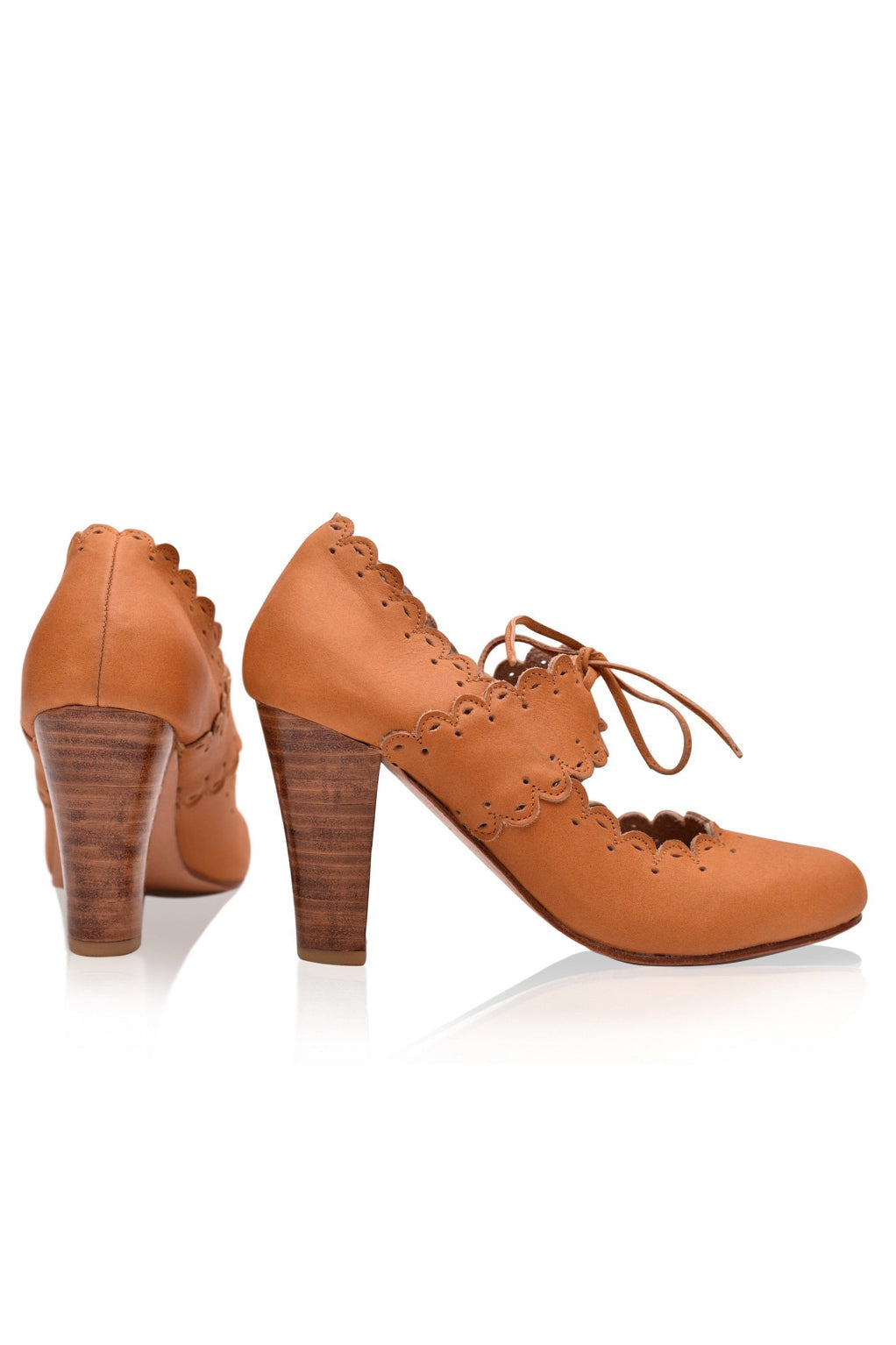 Kaatje Scalloped Leather Heels
