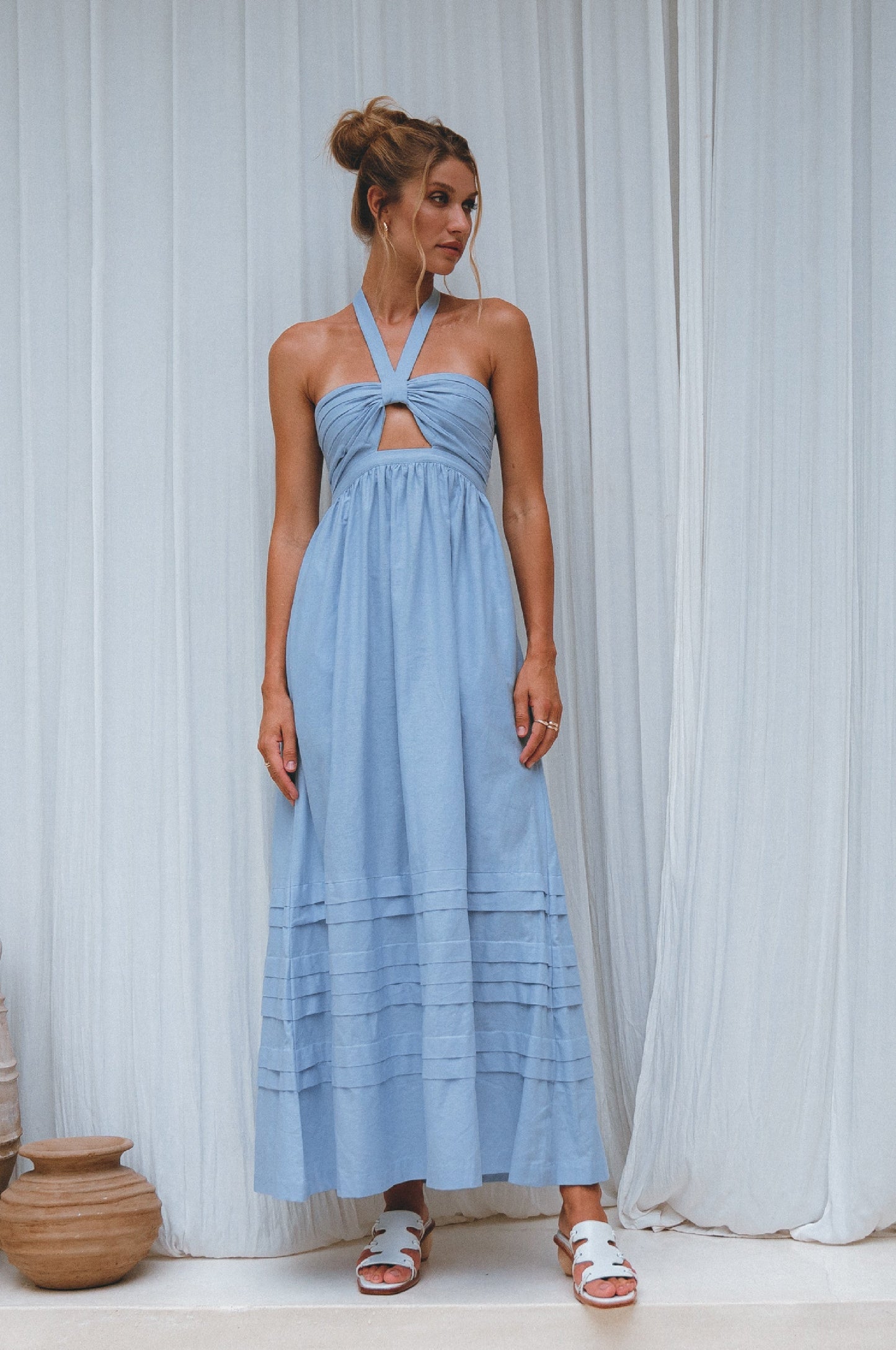 Pomeline Halter Linen Maxi Dress