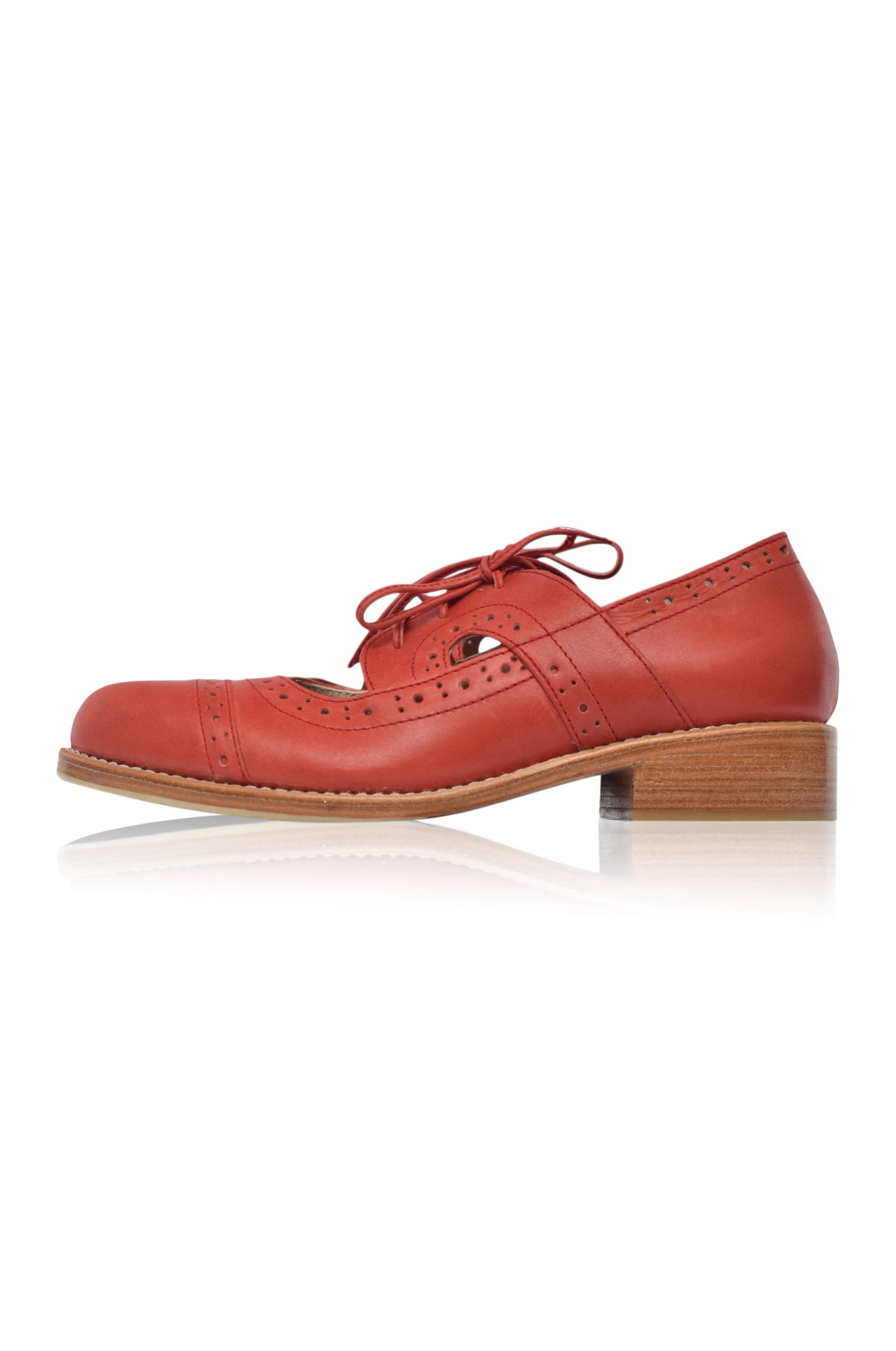 Leocadie Leather Oxfords