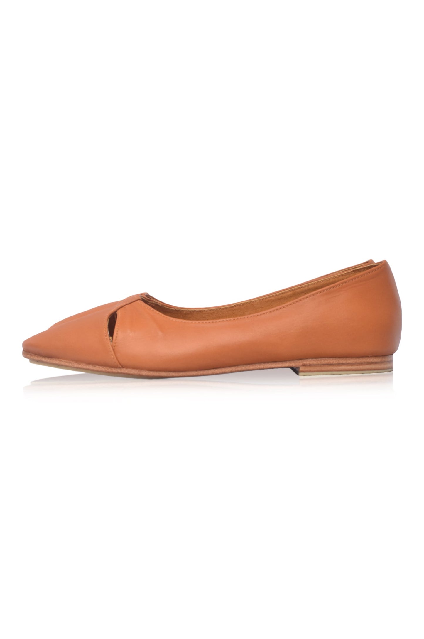 Doortje Pointed Toe Leather Flats