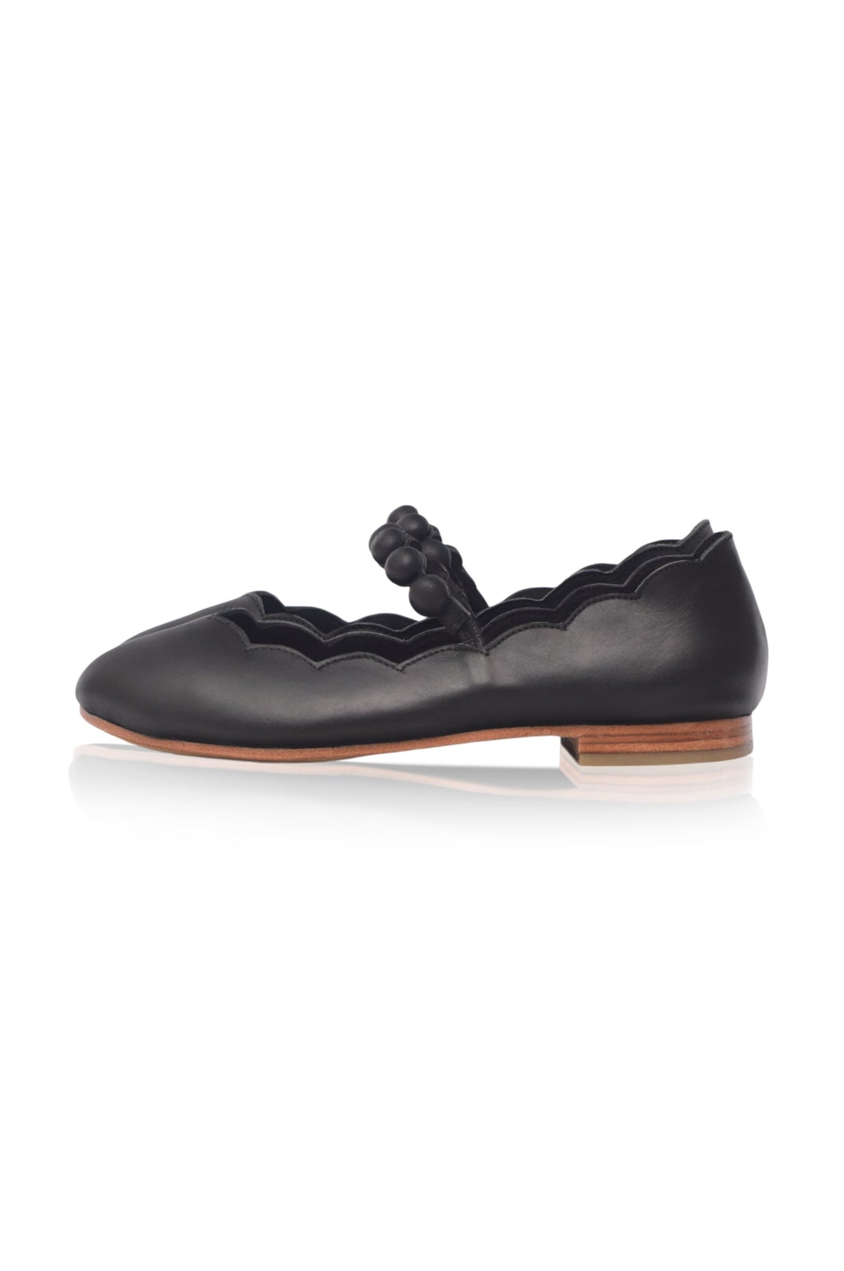 Annelore Scalloped Mary Jane Leather Flats