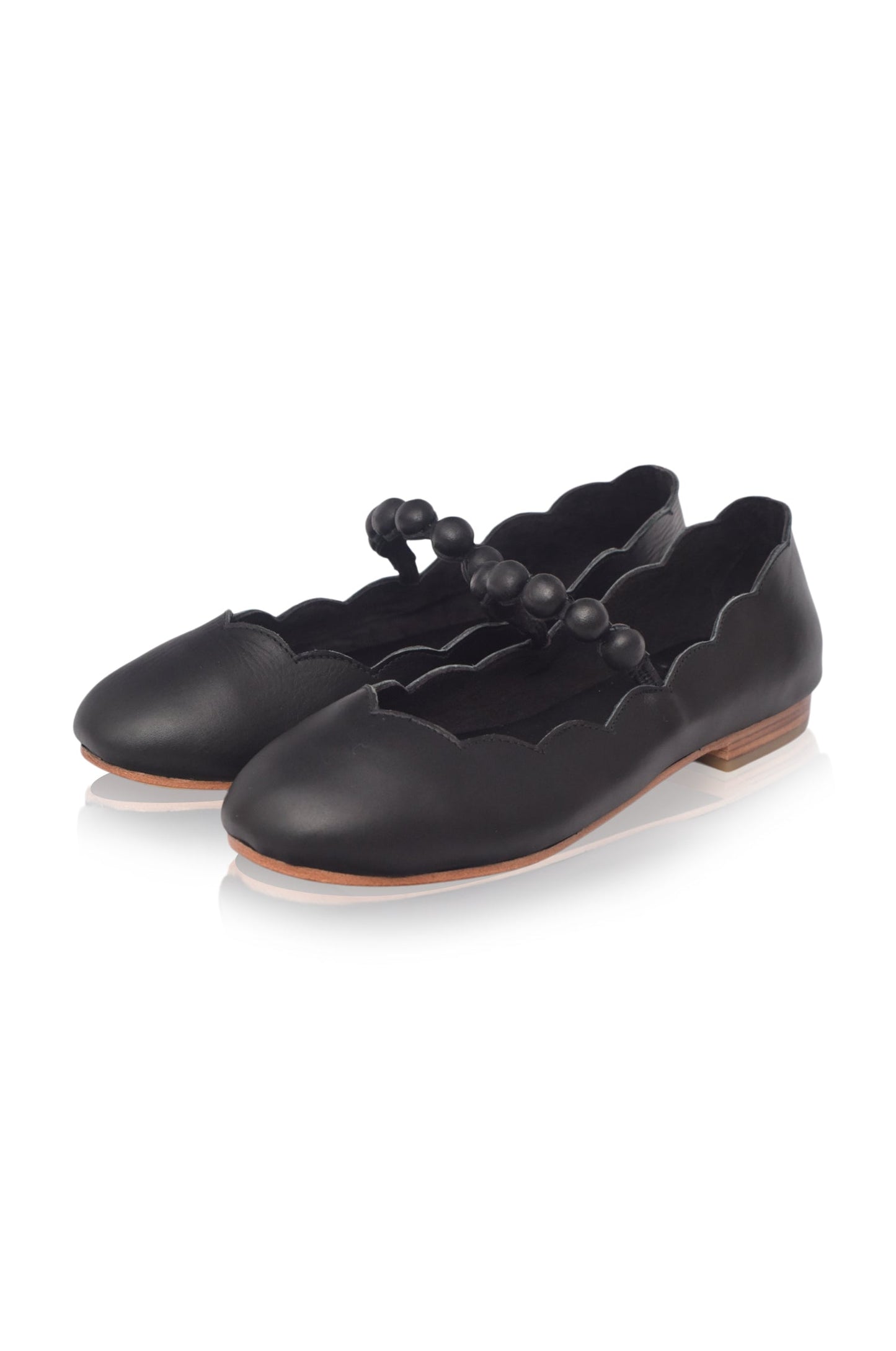 Annelore Scalloped Mary Jane Leather Flats